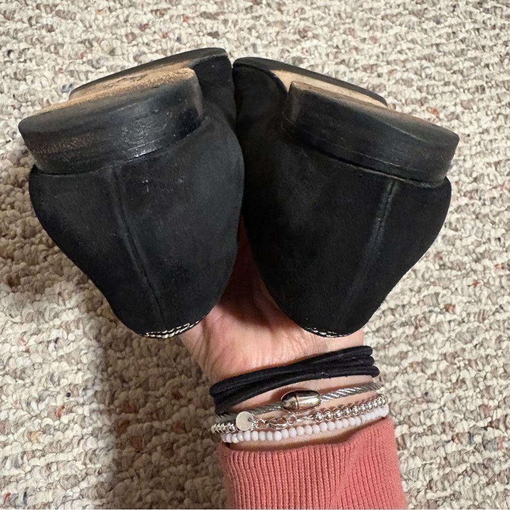 Manolo Blahnik Suede Point Toe Loafer Black- Size 39 (9) - Picture 11 of 13